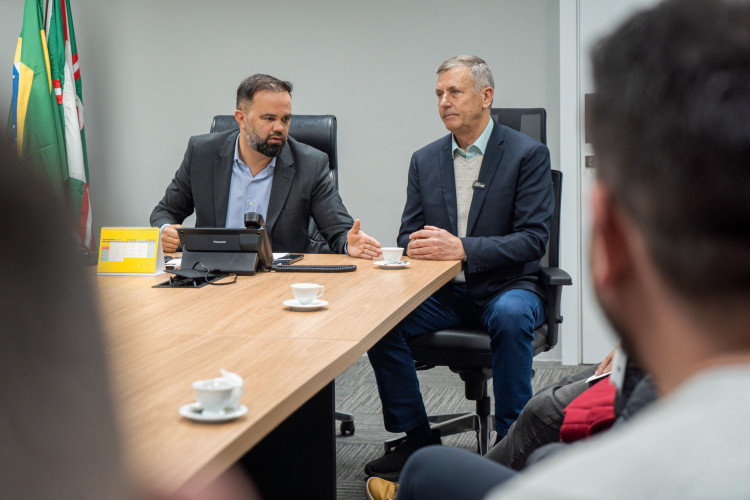 Estado pagará reajuste dos professores em folha complementar dia 11 de julho