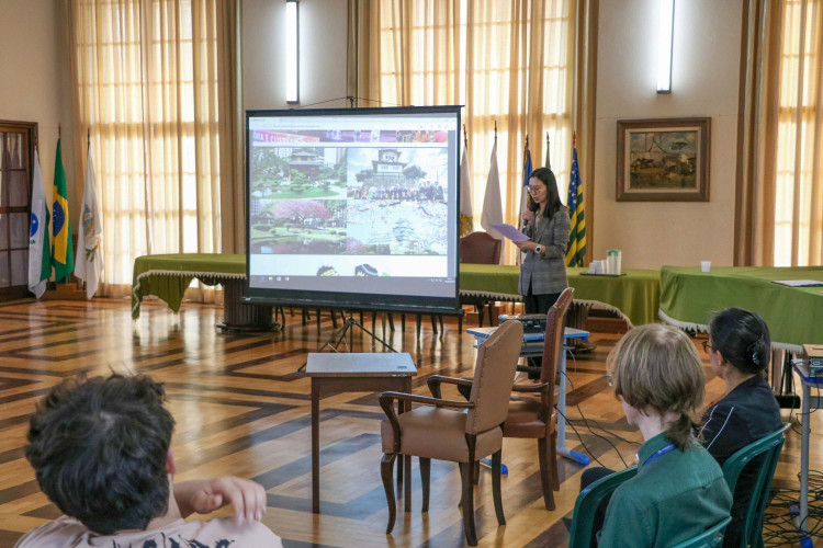 Colégio Estadual do Paraná oferta curso de japonês gratuito aos estudantes