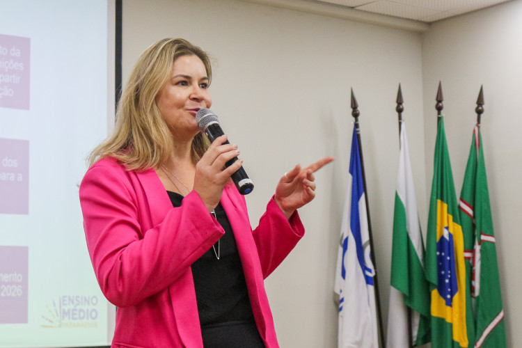 Seed-PR reúne 320 técnicos pedagógicos para formação sobre normatização escolar