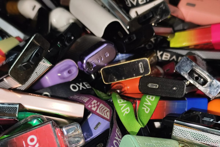 Secretaria da Educação promove ação de recolhimento e descarte de cigarros eletrônicos