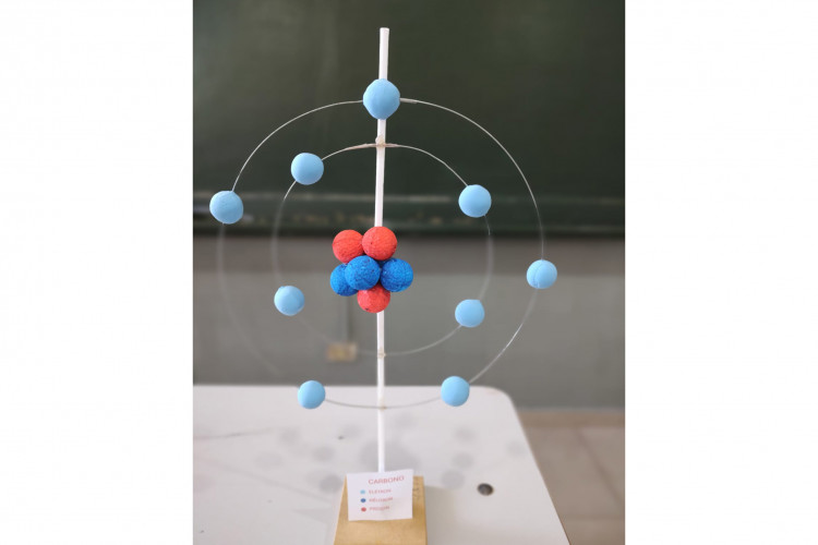 Programa inovador da rede estadual com situações reais prepara alunos para avaliações