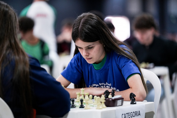 Atletas de 206 municípios disputam fase final dos Jogos Escolares em Foz do Iguaçu