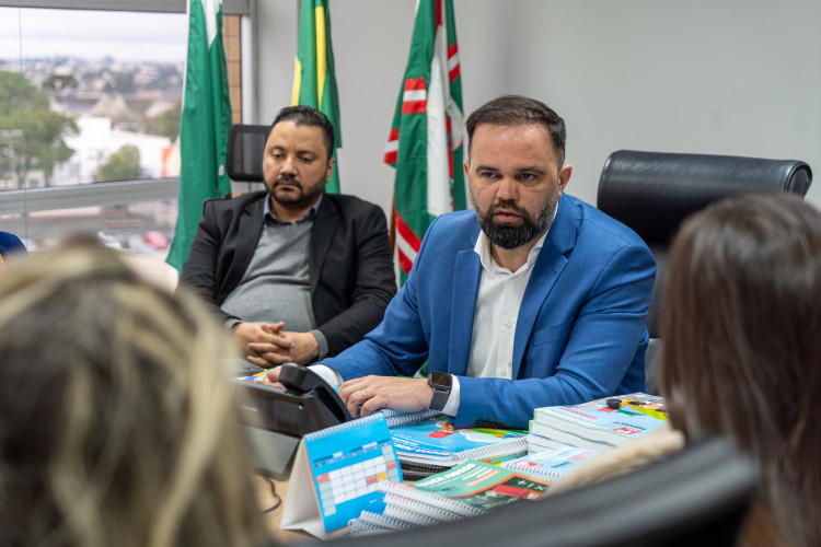 Seed-PR reúne dirigentes municipais e reforça colaboração para a aprendizagem nas redes locais