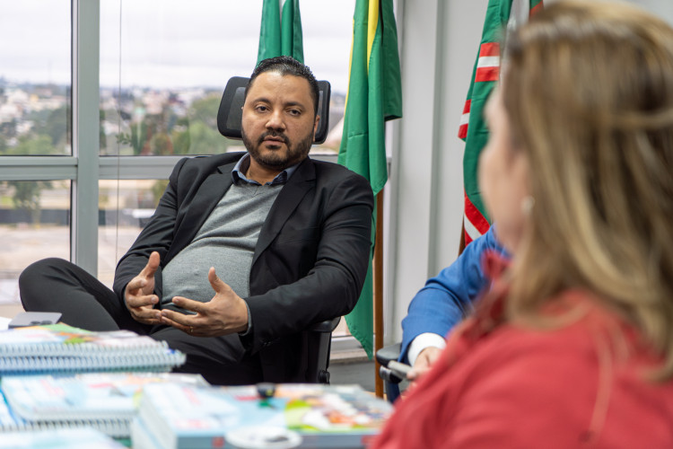 Seed-PR reúne dirigentes municipais e reforça colaboração para a aprendizagem nas redes locais