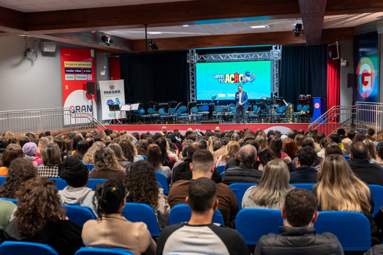 Investigação Saeb: evento de formação para professores debate práticas pedagógicas inovadoras e interdisciplinares na rede estadual