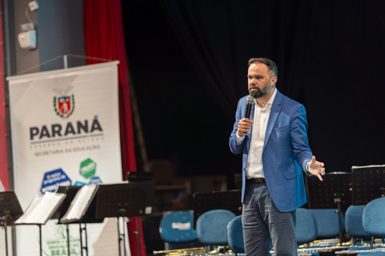 Investigação Saeb: evento de formação para professores debate práticas pedagógicas inovadoras e interdisciplinares na rede estadual