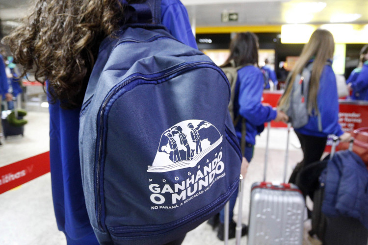 Ganhando o Mundo: mais 200 alunos embarcarão para a Austrália no mês de julho