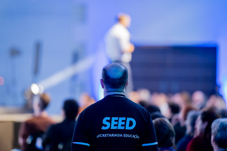 Secretaria de Educação promove encontro formativo para diretores da rede.