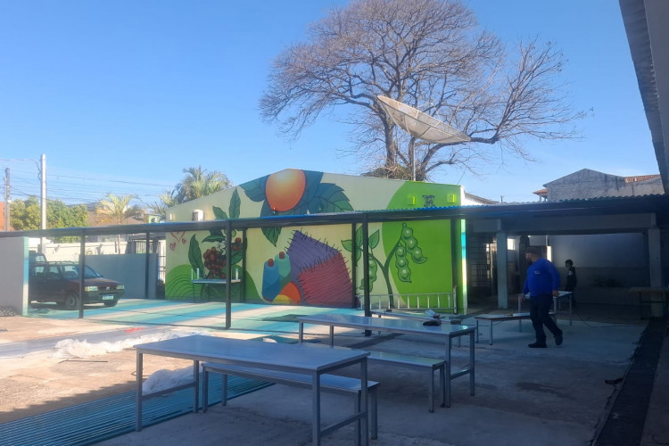 Programa Parceiro da Escola revitaliza e transforma espaços em escolas estaduais no Paraná