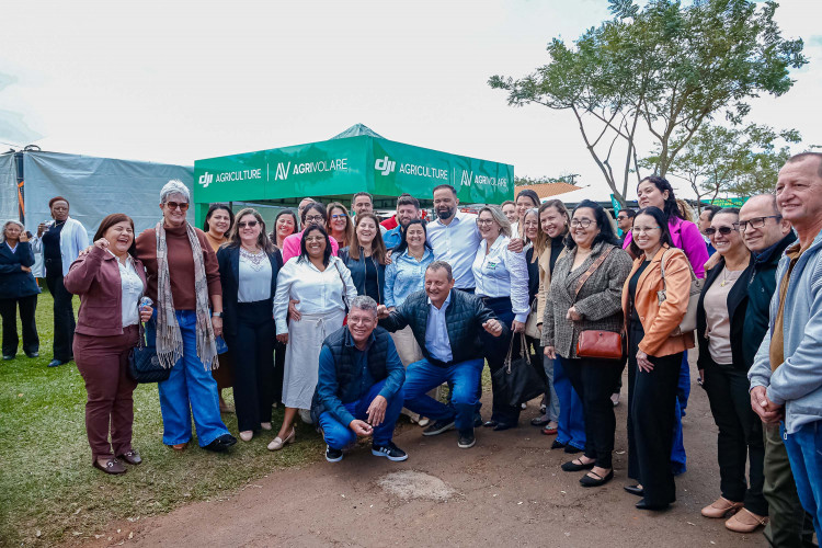 Estado entrega equipamentos para 11 colégios agrícolas e nova unidade em Goioerê