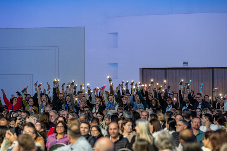 Estado vai entregar 3 mil aparelhos de ar-condicionado para escolas dos Campos Gerais