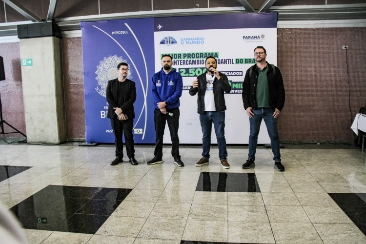 Intercâmbio inédito: 50 alunos de Colégios Agrícolas do Paraná embarcam para os EUA