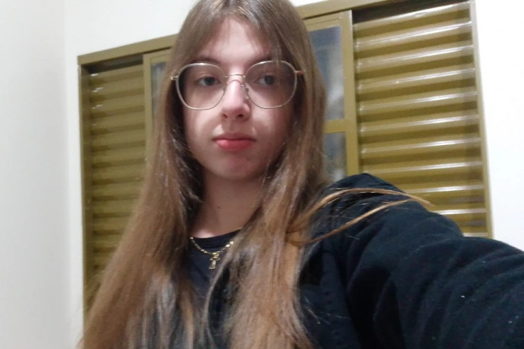 Duas alunas da rede estadual conquistam medalha de ouro na Olimpíada Nacional de IA