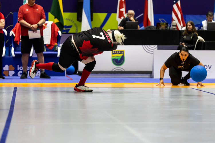 Lição para todos: professora paranaense inspira alunos com valores do esporte paralímpico