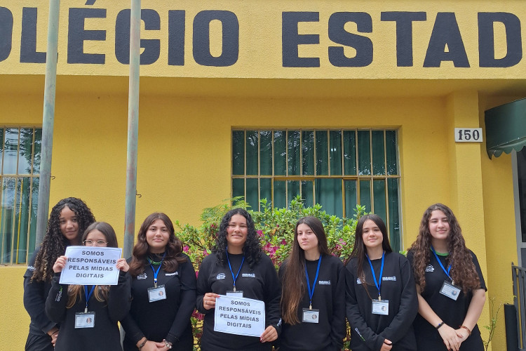 Parceiro da Escola: jornal produzido por alunos reforça integração e desempenho