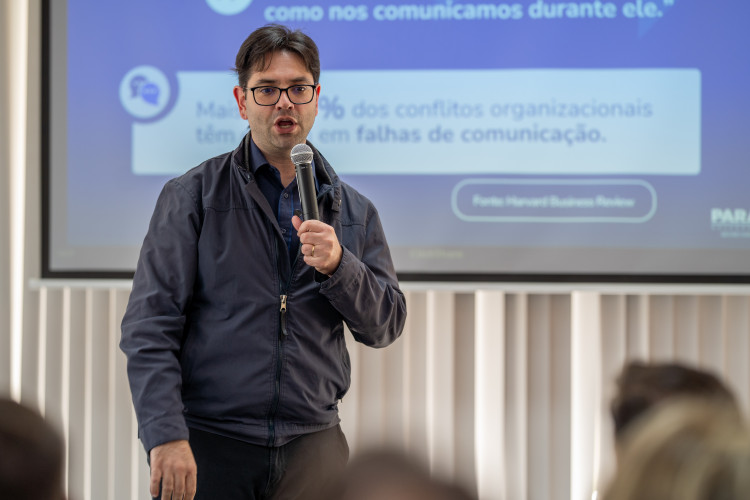 Integração entre Seed-PR e Fundepar fortalece líderes e aprimora habilidades de gestão educacional