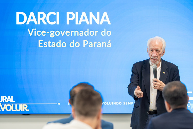 Agricultura digital: parceria com New Holland vai beneficiar 4,5 mil alunos de colégios agrícolas