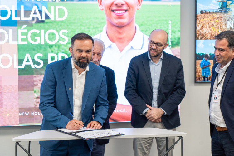 Agricultura digital: parceria com New Holland vai beneficiar 4,5 mil alunos de colégios agrícolas