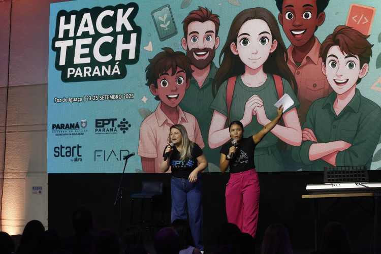Evento de abertura do HackTech Paraná em Foz do Iguaçu (PR), na tarde desta terça-feira (23) no Rafain Palace Hotel & Convention