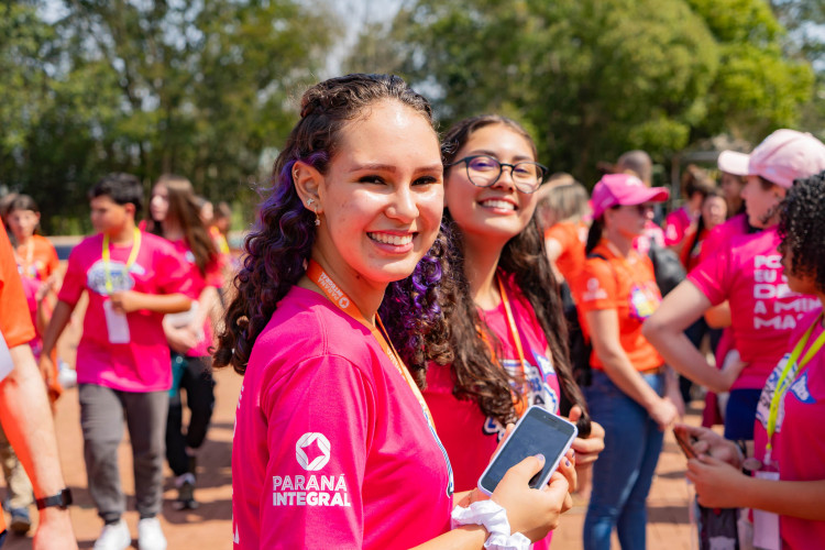 Alunos retornam de encontro prontos para transformar realidade em escolas estaduais