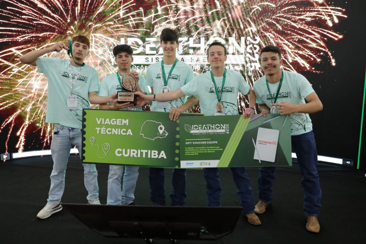 Coleira inteligente para suínos criada por alunos vence Ideathon de Francisco Beltrão