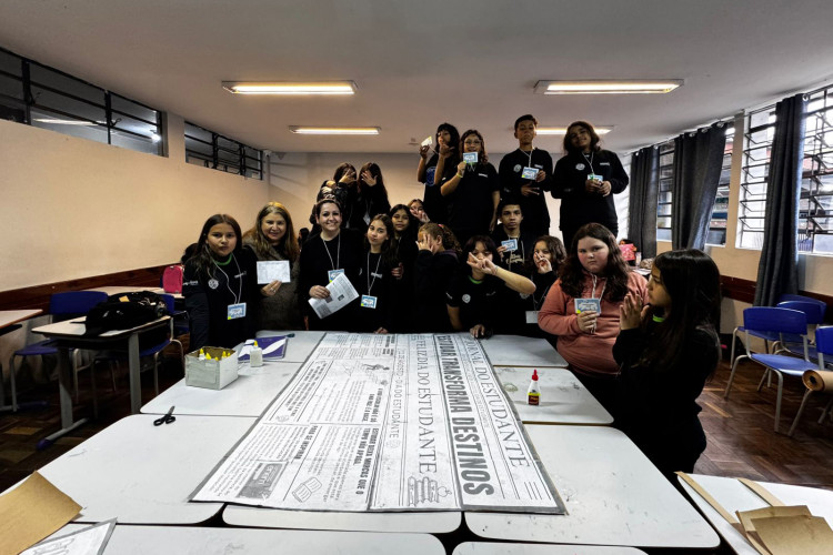 Colégios do Parceiro da Escola promovem aulas de crochê para estimular a concentração