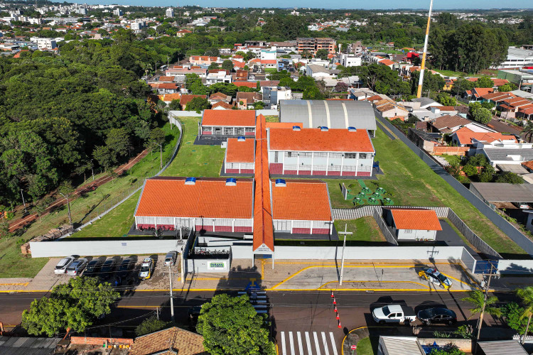 Credenciamento para empresas de engenharia e arquitetura vai facilitar obras em escolas