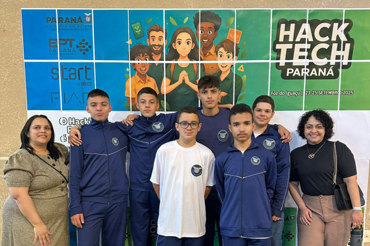 Estudantes de Campo Mourão desenvolvem projeto inovador que ransforma casca de laranja em material de construção sustentável