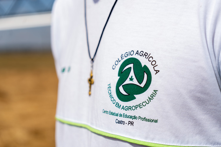 Paraná fortalece ensino agrícola com tecnologia, cursos técnicos e inovação aplicada