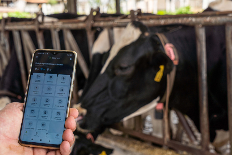 Paraná fortalece ensino agrícola com tecnologia, cursos técnicos e inovação aplicada