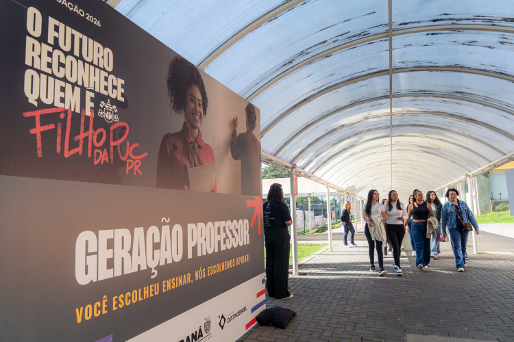 Secretaria da Educação participa de debate que incentiva formação em Licenciatura