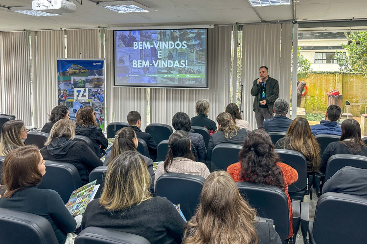 1 milhão de refeições por dia: nutricionistas da rede estadual passam por capacitação