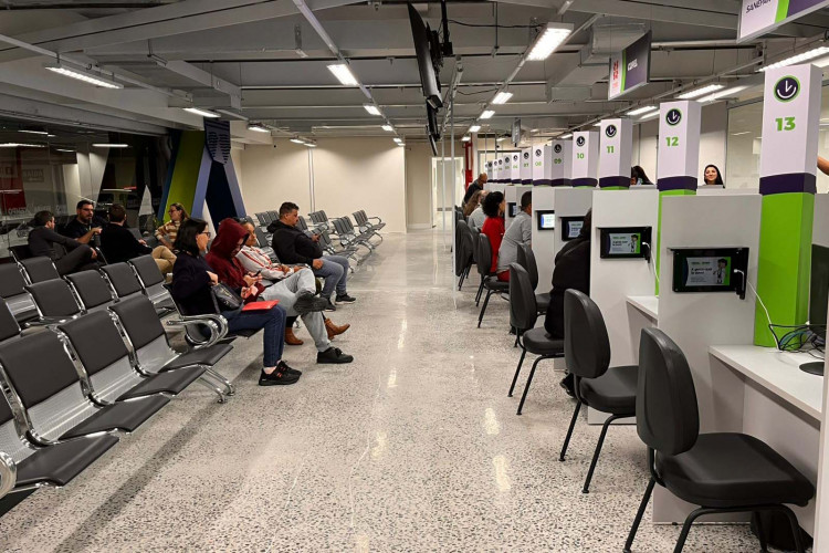 Secretaria da Educação oferece atendimentos integrados no Poupatempo Paraná