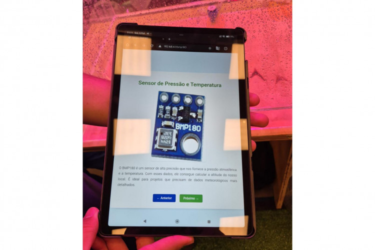 Paraná Faz Ciência reúne 700 alunos da rede em mostra inédita de projetos científicos