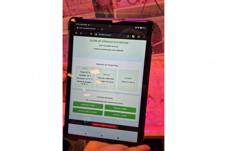Paraná Faz Ciência reúne 700 alunos da rede em mostra inédita de projetos científicos