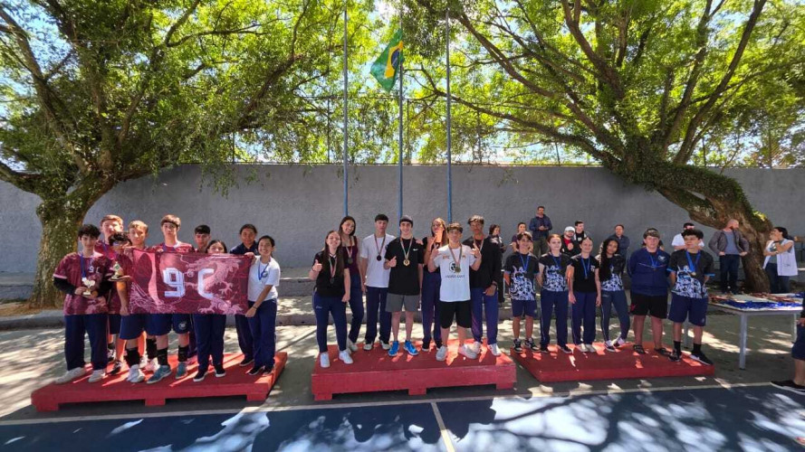 Jogos escolares mobilizam estudantes do Colégio Cívico-Militar Jayme Canet