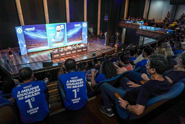 2º semestre da rede estadual tem obras em escolas, mais tecnologia e docência fortalecida