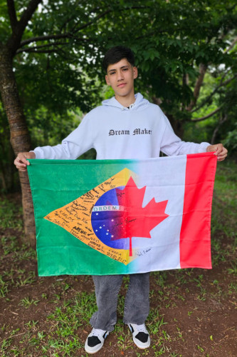 Ganhando o Mundo vai levar jovens de famílias muito simples para o Exterior em 2026