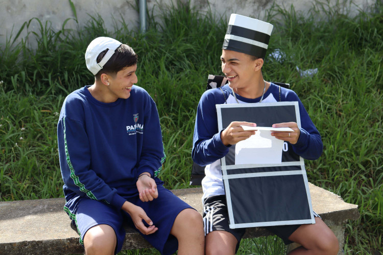 Escola estadual conquista prêmio com vídeo sobre riscos dos cigarros eletrônicos
