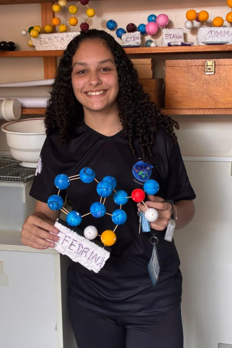 Clubes de ciências transformam a realidade de alunos da rede estadual