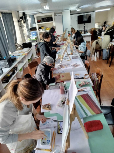 Centro de Artes Guido Viaro recebe inscrições para cursos em múltiplas áreas das artes