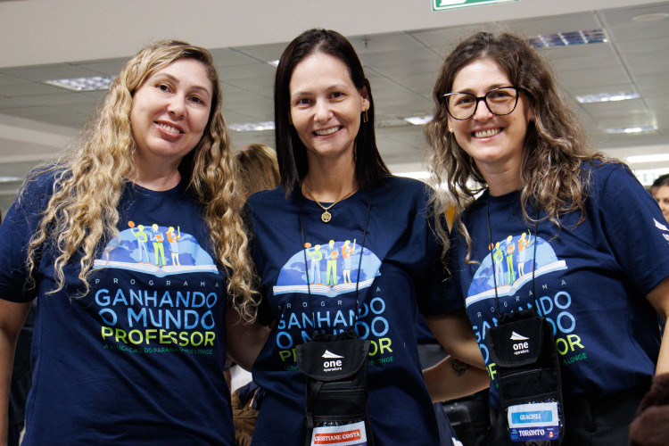 Primeiro embarque do ano do Ganhando o Mundo Professor leva 132 docentes ao Canadá