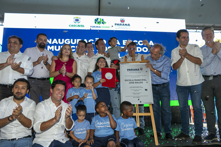 Com aporte de R$ 10 milhões do Estado, escola de Cascavel é inaugurada após reconstrução
