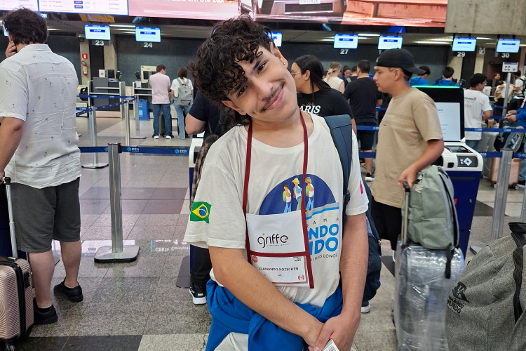 Mais um grupo de estudantes do Ganhando o Mundo embarca para intercâmbio no Canadá