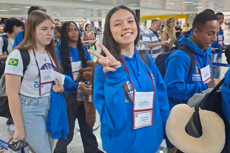 Mais um grupo de estudantes do Ganhando o Mundo embarca para intercâmbio no Canadá