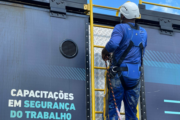 Programa Mãos Amigas é ampliado para Apucarana e passa a atender mais 63 escolas