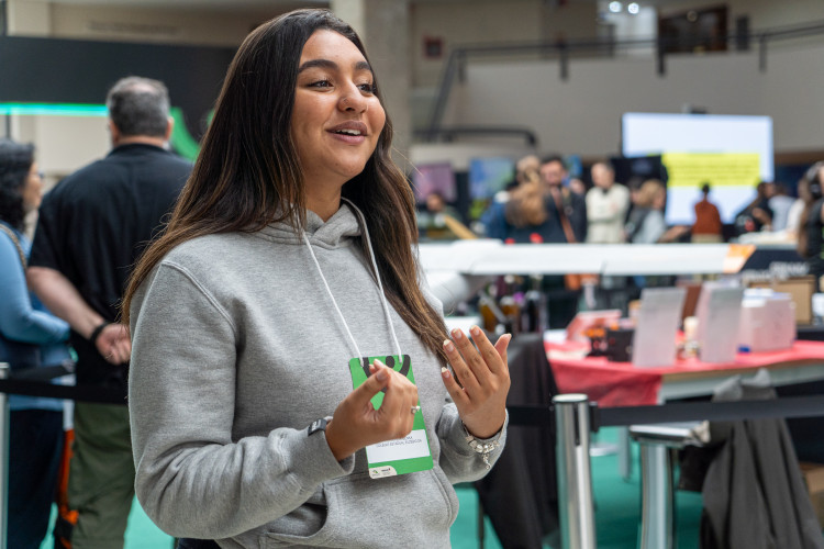 Semana Araucária divulga projetos científicos dos alunos da rede estadual