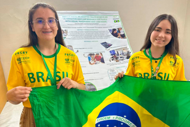 Estudantes da rede estadual em Cascavel apresentam projeto em feira na Índia