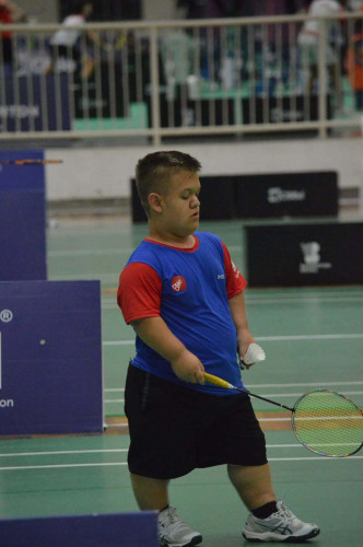 Ouro nos Jogos Paradesportivos, aluno da rede estadual se destaca no parabadminton