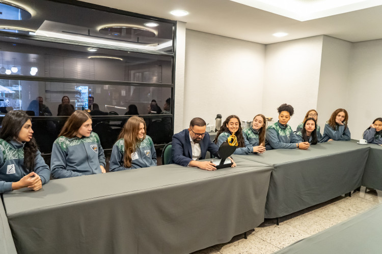 Jogos Escolares Brasileiros: vitória no basquete mostra protagonismo de atletas do Paraná